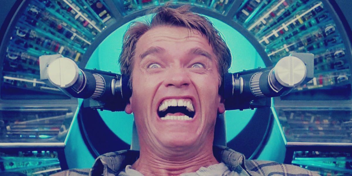 Arnold Schwarzenegger gets his mind messed with in Total Recall