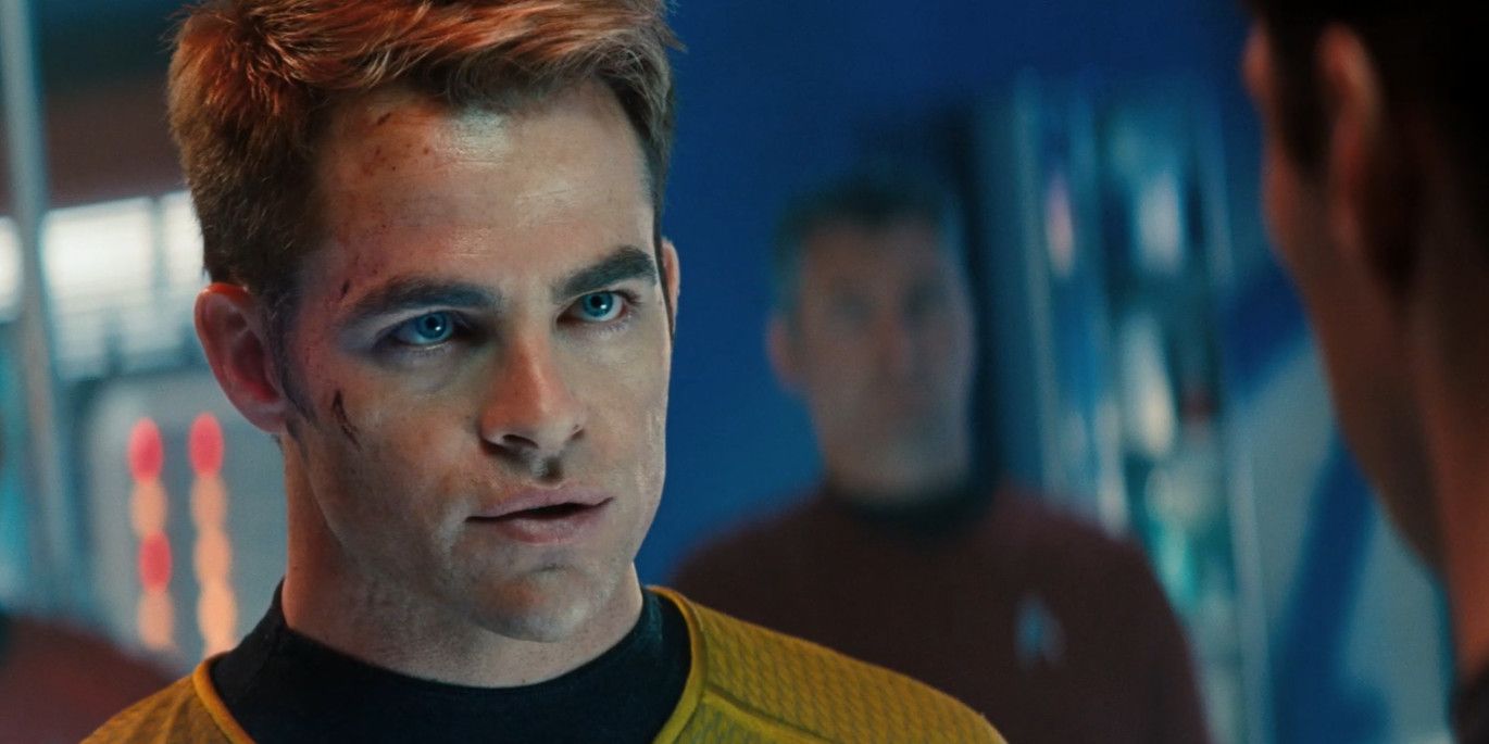 Captain-Kirk-Chris-Pine-in-Star-Trek-Into-Darkness