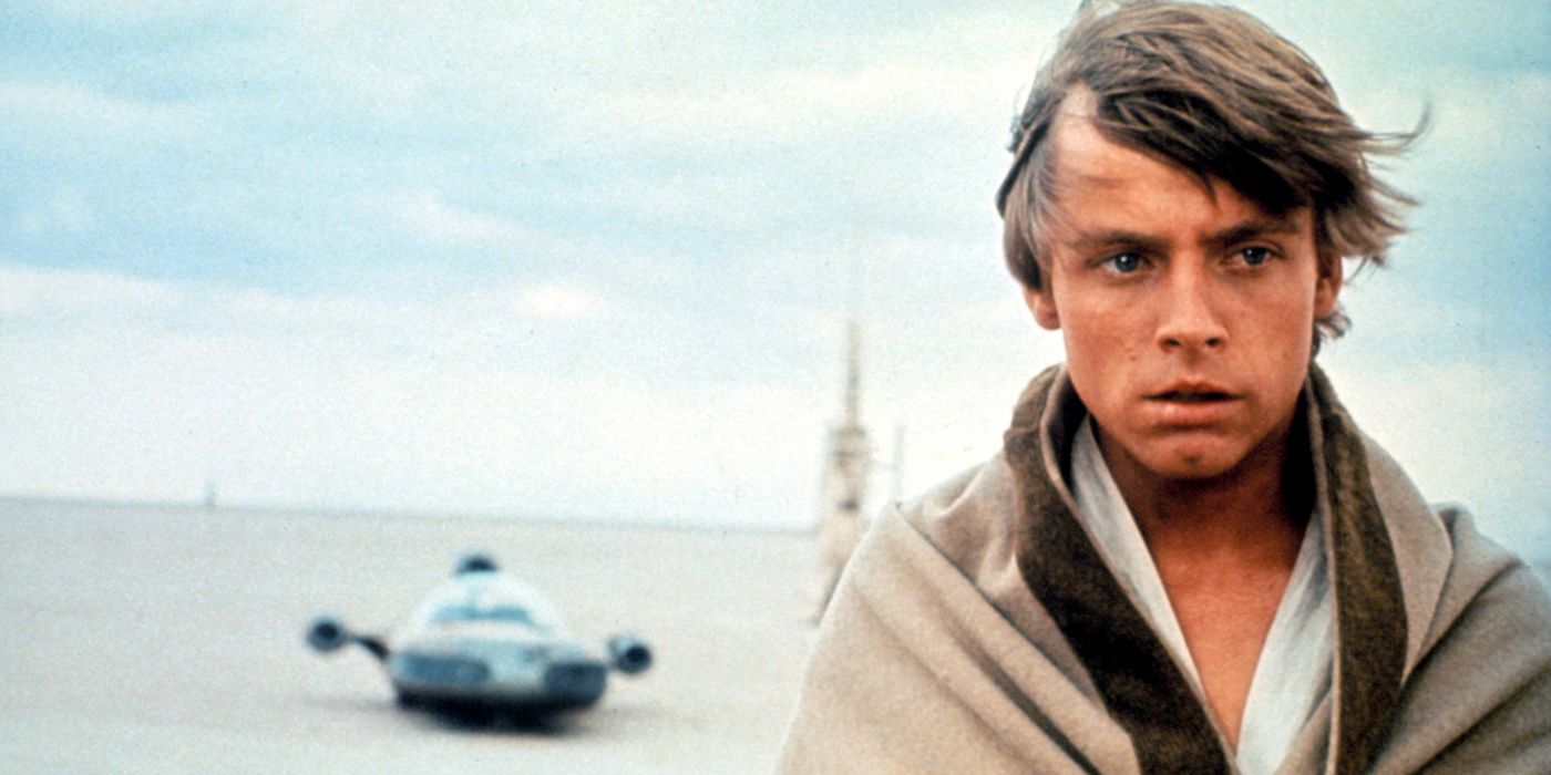 Luke standing in front of his land speeder in Star Wars: A New Hope