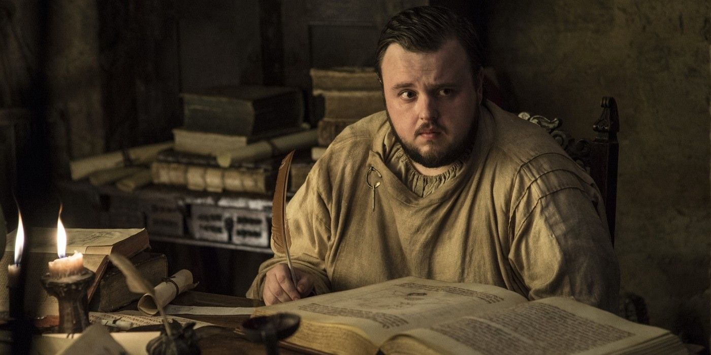 Samwell Tarly (John Bradley) making entries and doing research by candlelight