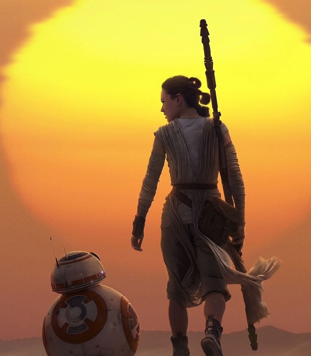 Rey and BB-8 in Star Wars the Force Awakens