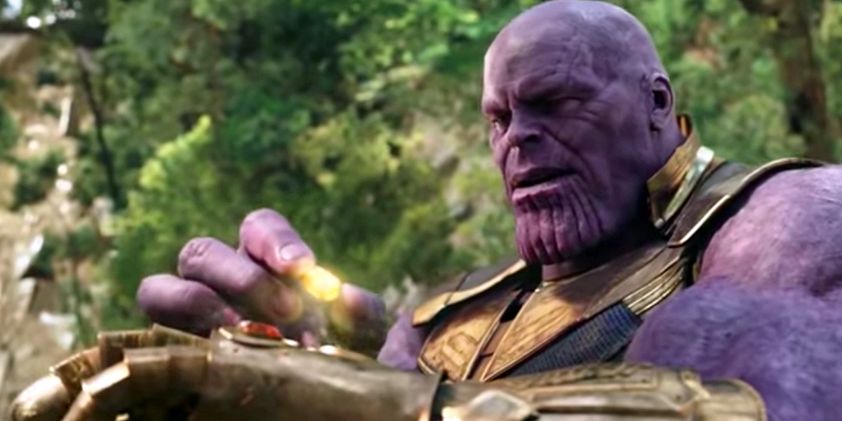 Thanos inserting the final Infinity Stone in Avengers: Infinity War