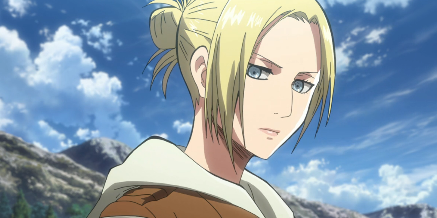 Annie Leonhart with a blue sky background in Attack On Titan.
