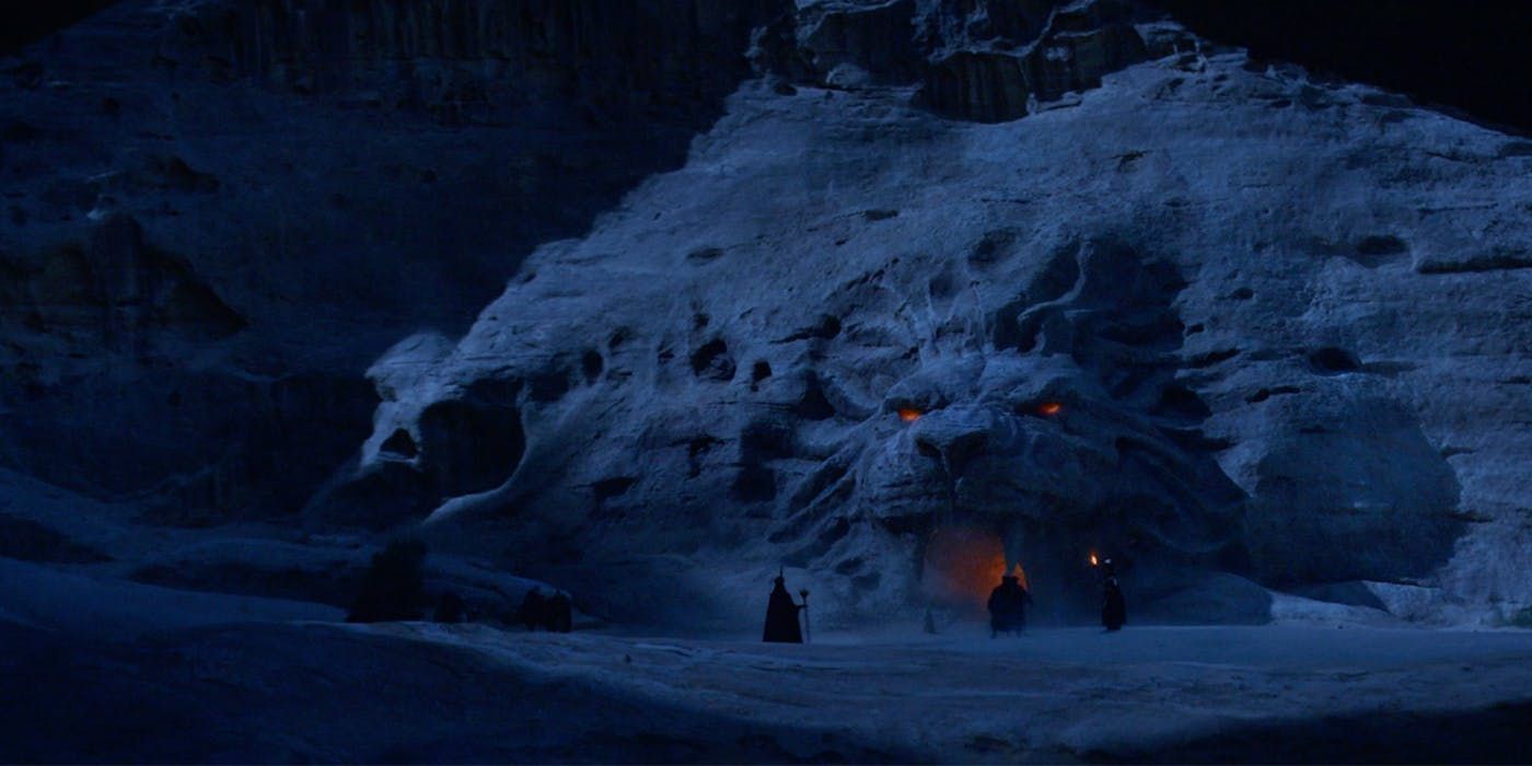 Cave-of-Wonders-in-Aladdin-teaser-trailer