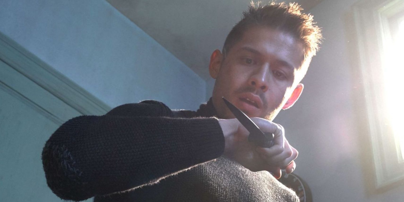 Umbrella Academy - Diego with his knives