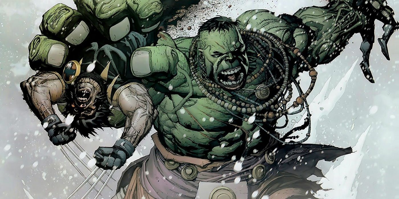 Marvel Comics' Ultimate Hulk ripping Wolverine in half 