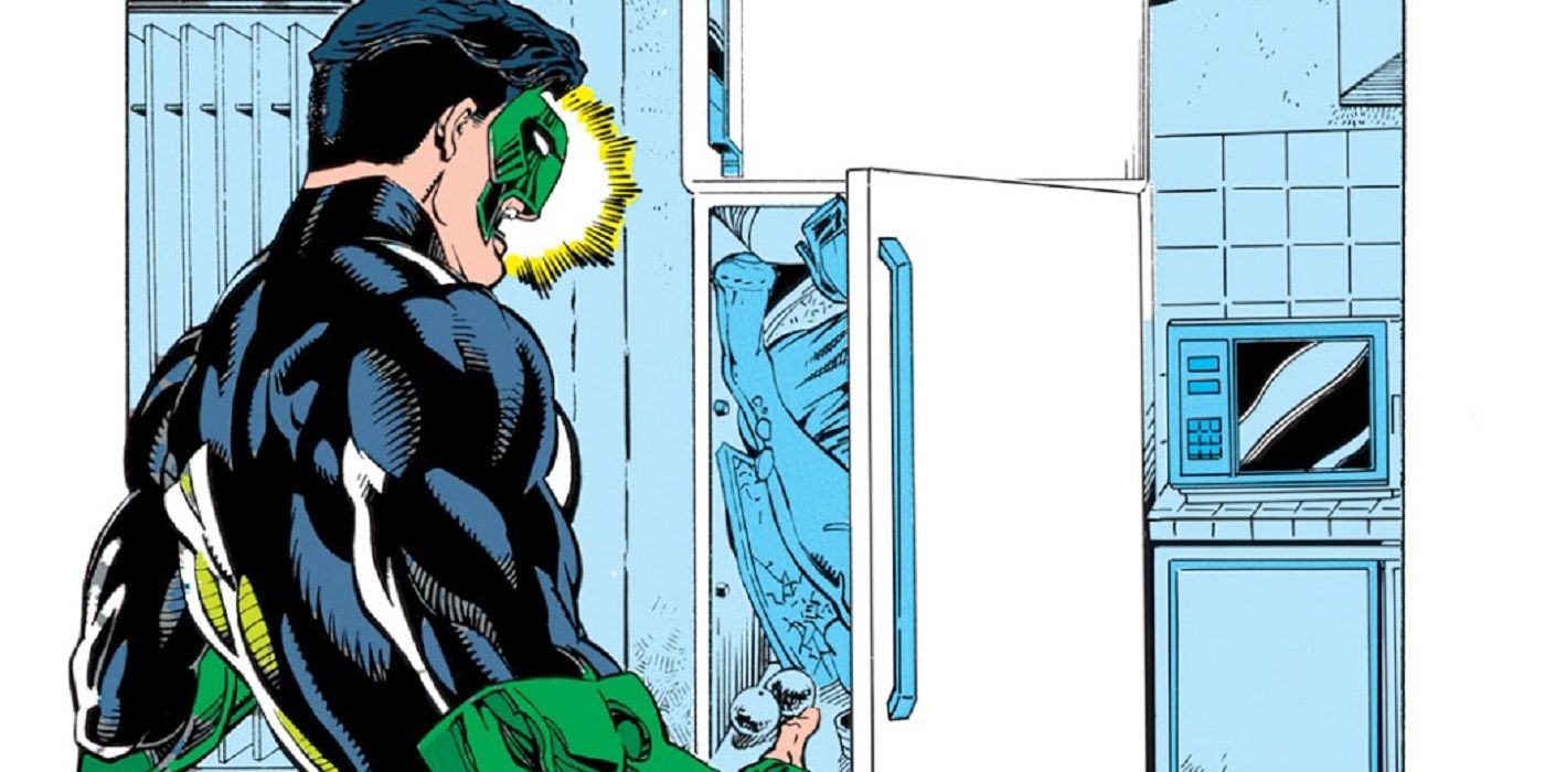 Kyle Rainer finds Alexandra DeWitt's body in his refrigerator in DC Comics