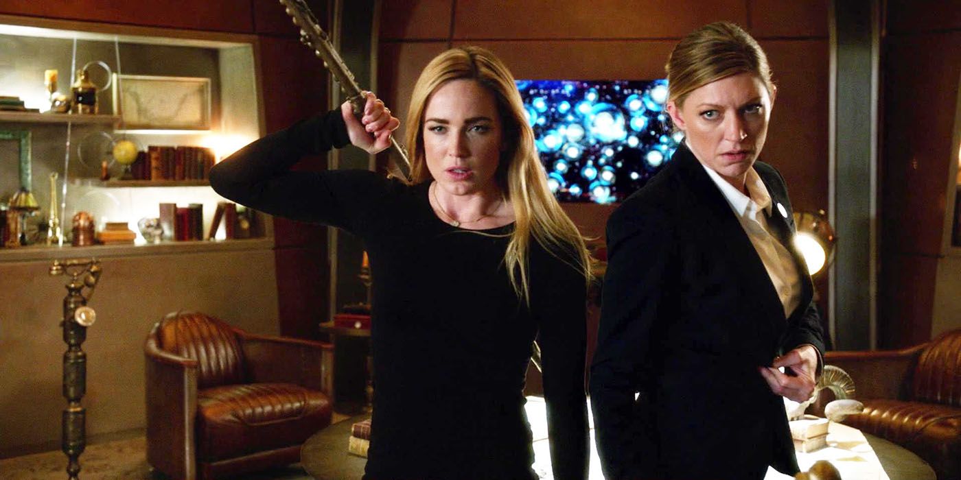 sara and ava from dc legends of tomorrow