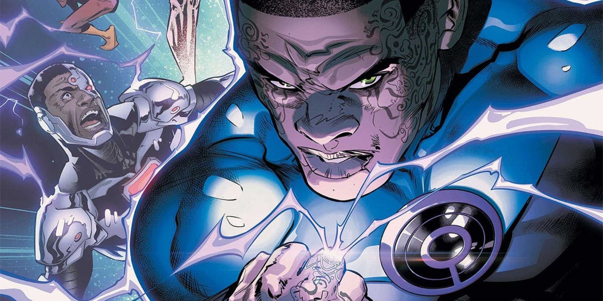 A closeup of an Ultraviolet Lantern powering up an Ultraviolet ring in DC Comics