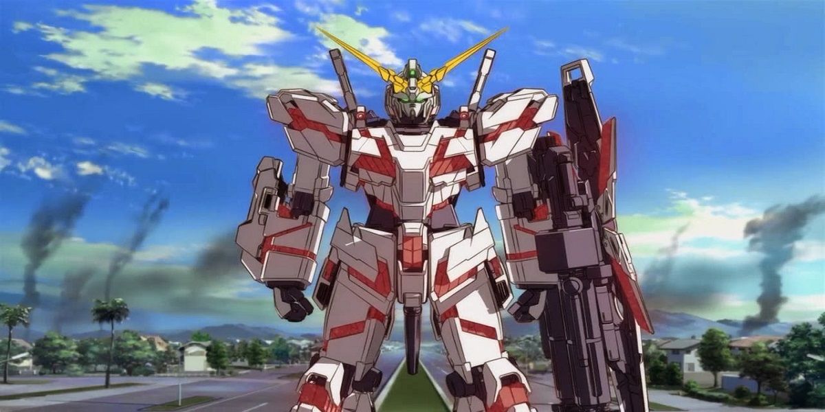 Gundam Unicorn standing in front of a blue sky