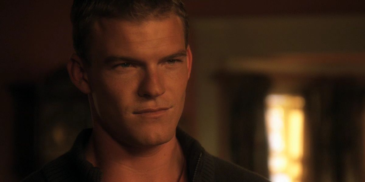A young Alan Ritchson as Aquaman in Smallville.