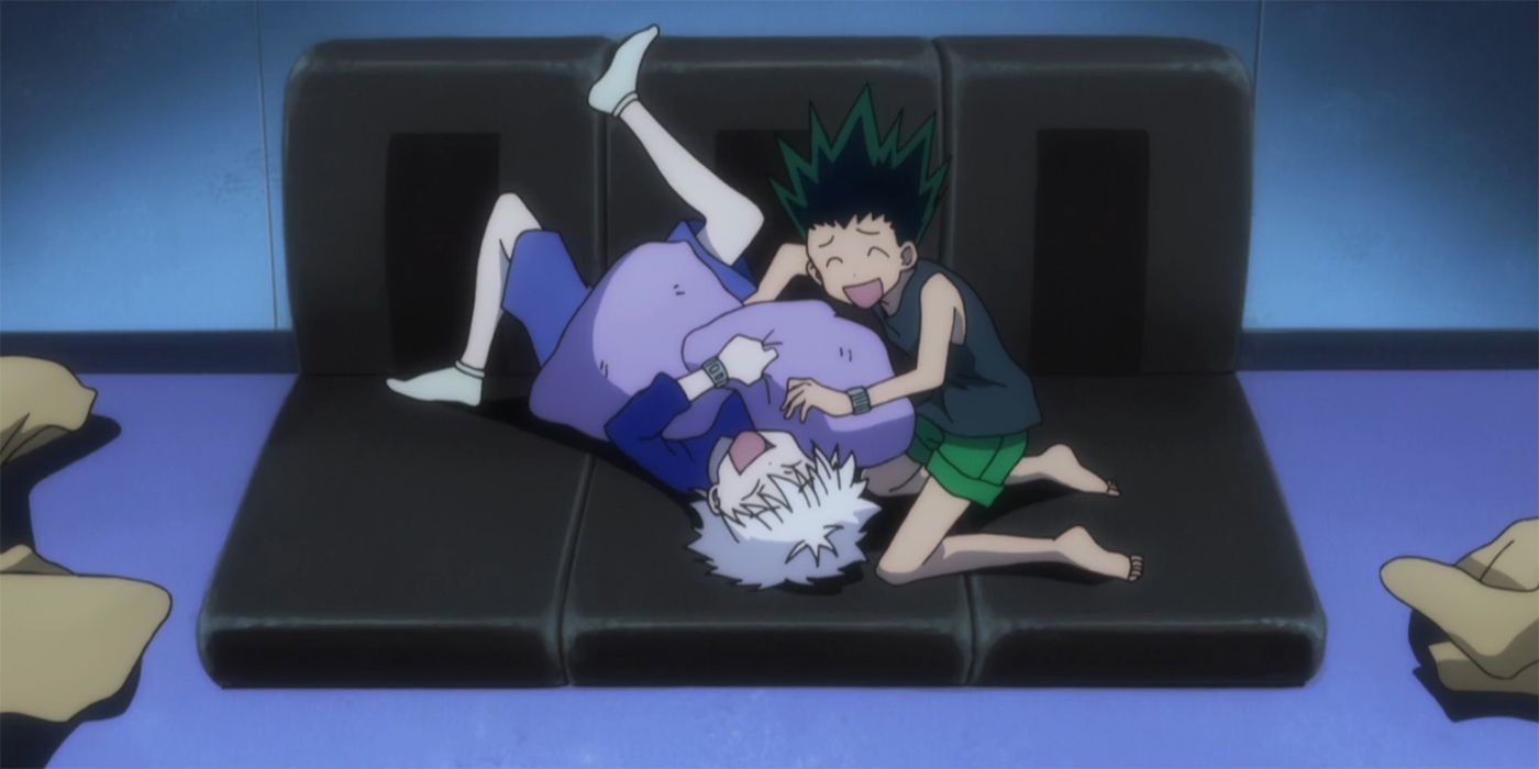 Killua and Gon playing with each other in Hunter X Hunter