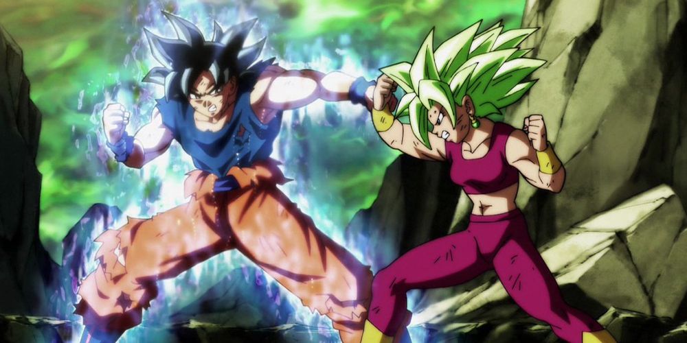 Ultra Instinct Goku spars with Kefla in Tournament of Power in Dragon Ball Super