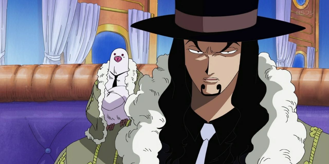 Hattori Sits on Rob Lucci's Shoulder in One Piece