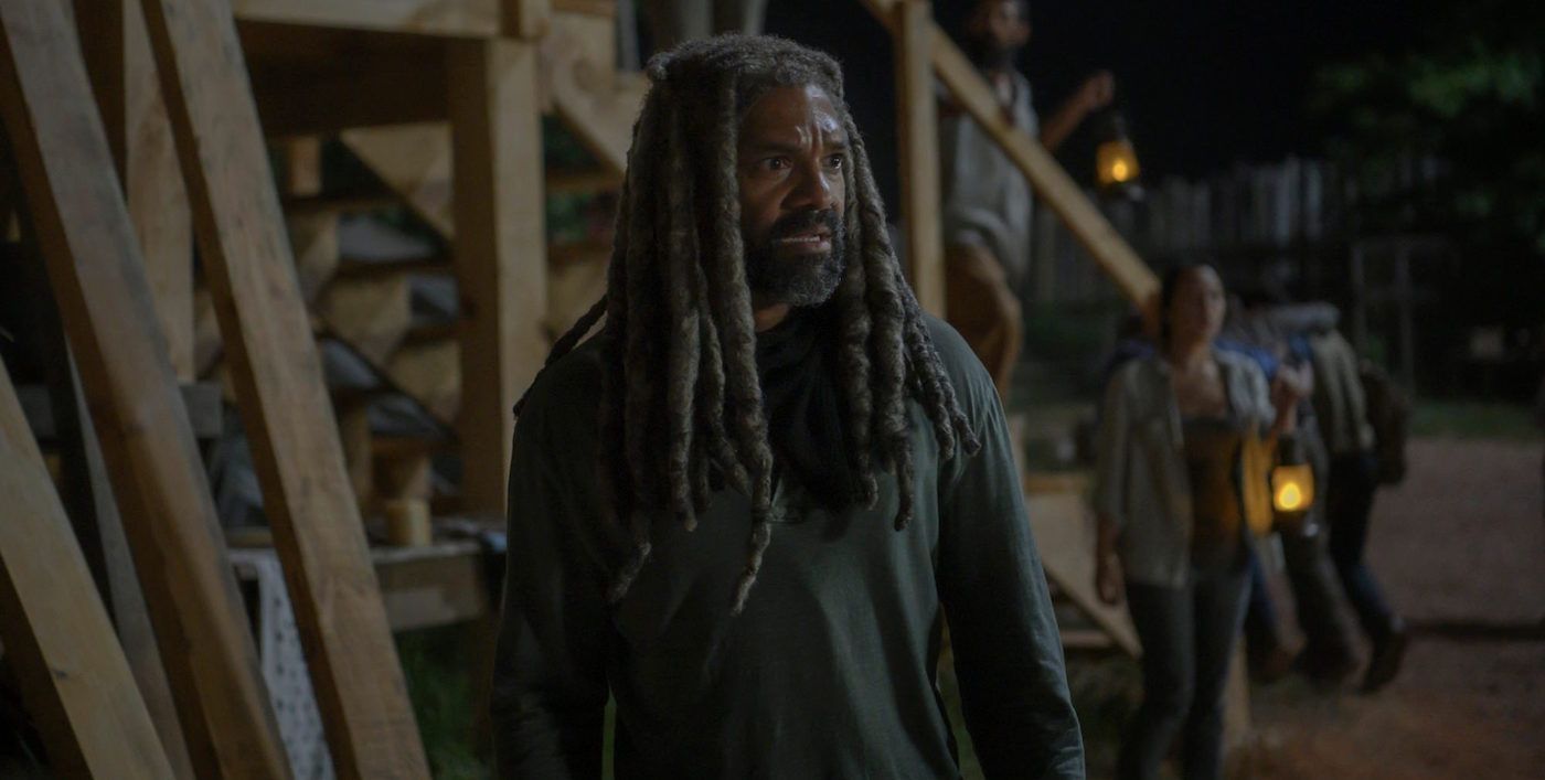Ezekiel looking scared in a scene from The Walking Dead.