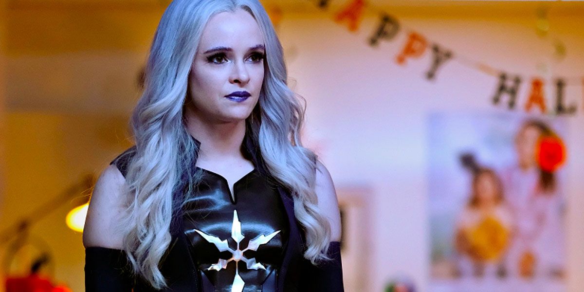 The Flash Killer Frost Shows Off Her New Look In Halloween Episode Pics