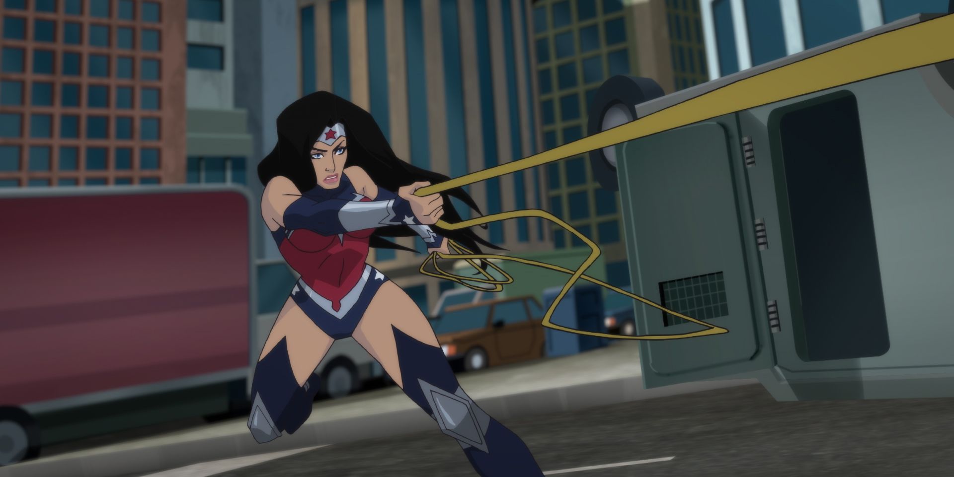 Diana battles Giganta in Wonder Woman: Bloodlines clip