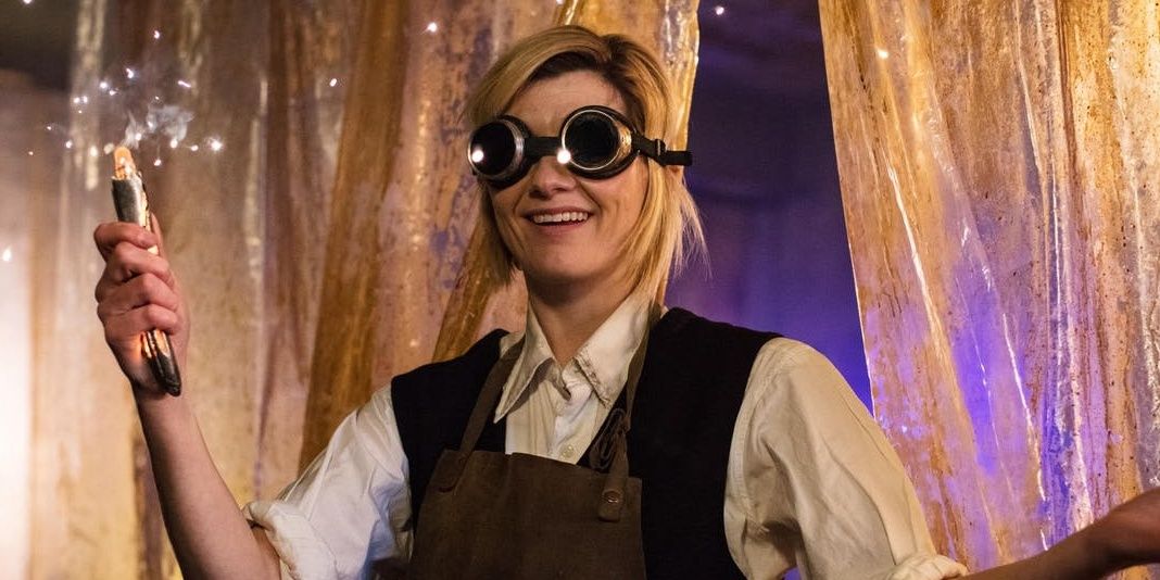 The Thirteenth Doctor using her Sonic Screwdriver in Doctor Who