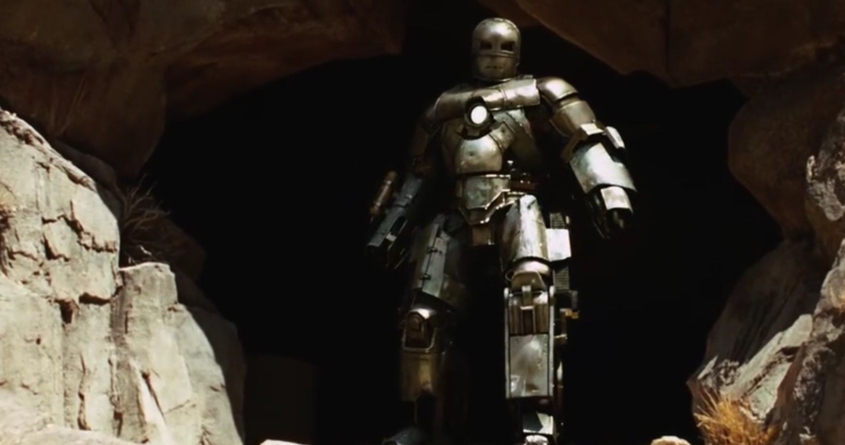Iron Man: 10 Things Fans Never Knew About The Mark 1 Armor