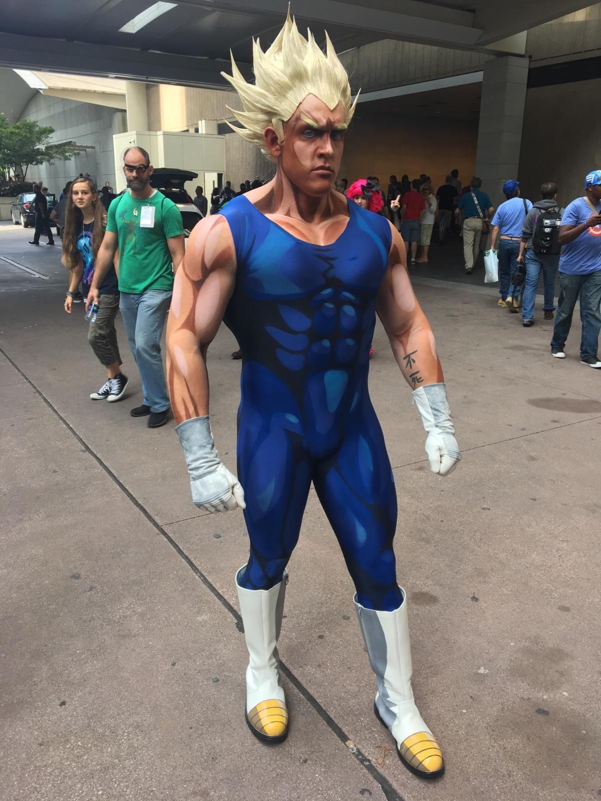 Dragon Ball 10 Amazing Saiyan Cosplays That Look Just Like The Anime