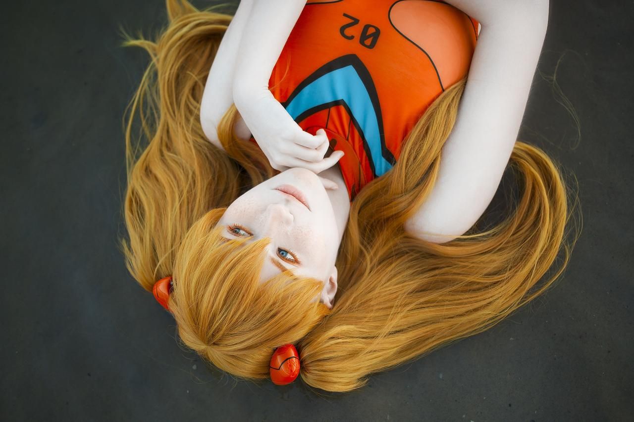 Evangelion: 10 Amazing Asuka Cosplays That Look Just Like The Anime