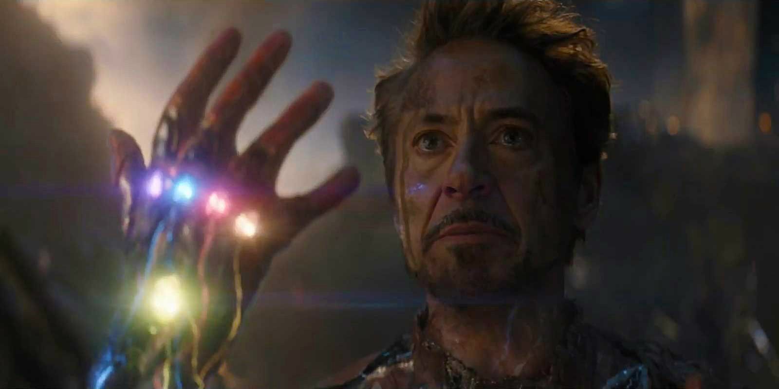 Iron Man using the Infinity Gauntlet in Avengers: Endgame