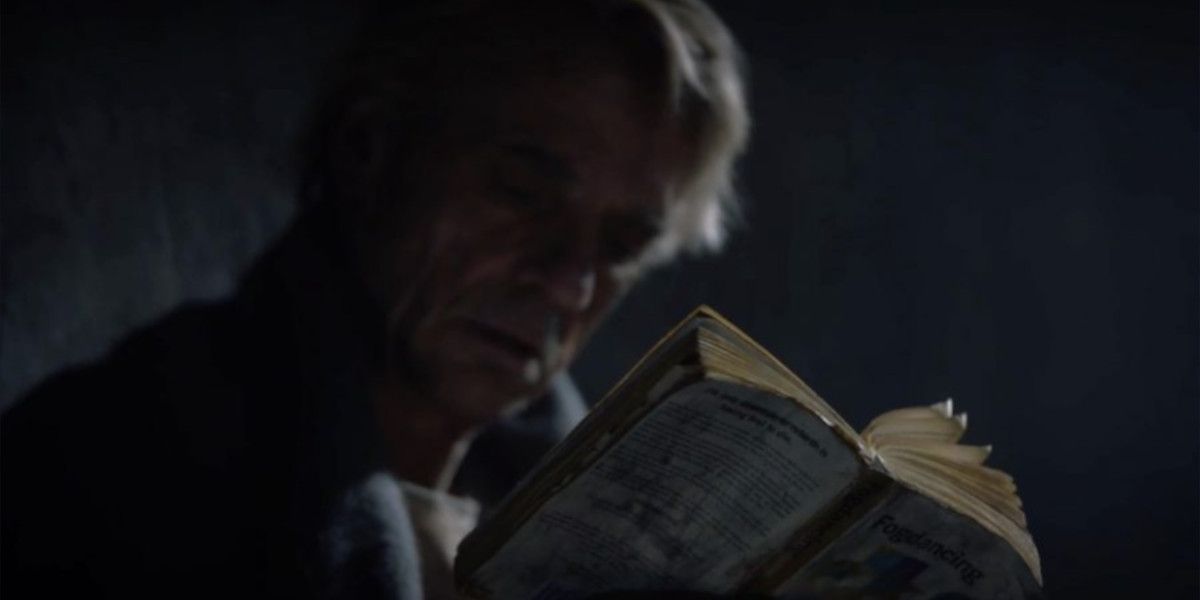 Watchmen HBO Veidt reading Fogdancing