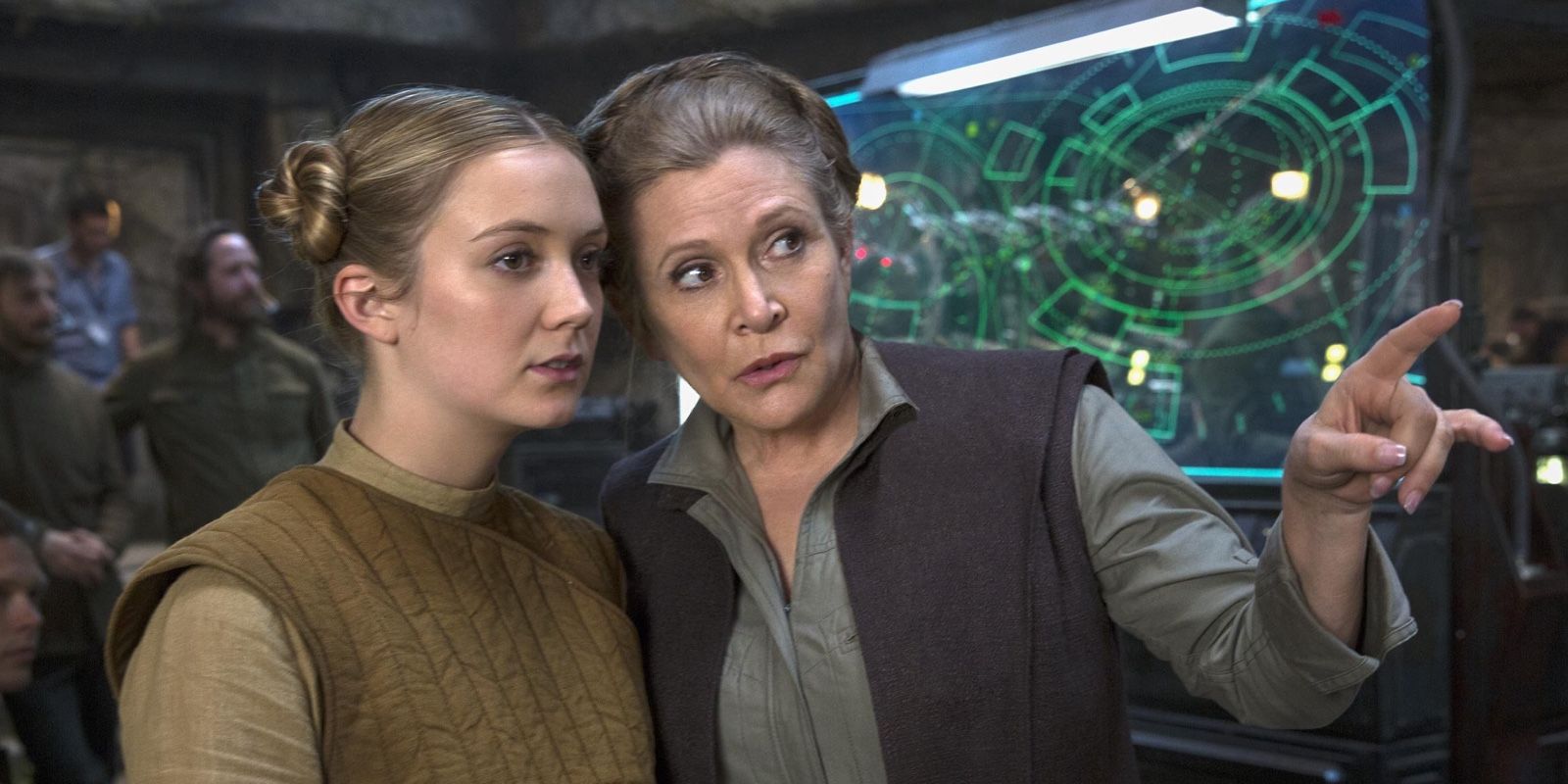 Billie Lourd acting alongside mother Carrie Fisher in Star Wars