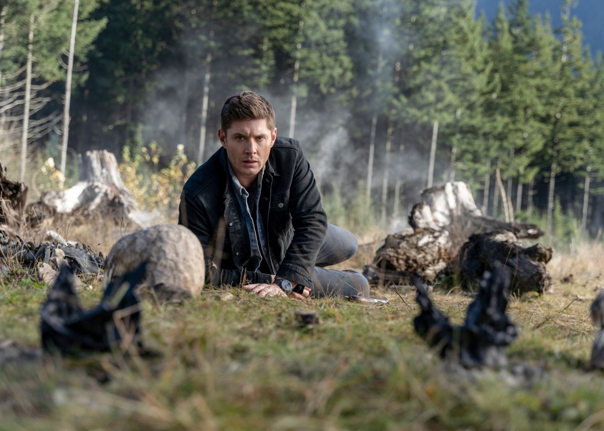 Supernatural Photos Tease an Unexpectedly Apocalyptic Alliance