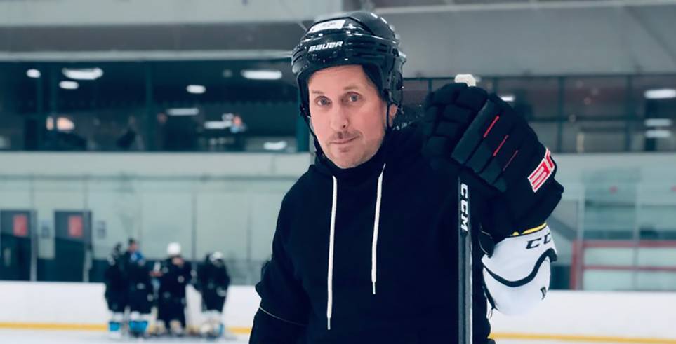https://static1.cbrimages.com/wordpress/wp-content/uploads/2020/02/Mighty-Ducks-feature.jpg?q=50&fit=crop&w=963&h=491&dpr=1.5 https://static1.cbrimages.com/wordpress/wp-content/uploads/2020/02/Mighty-Ducks-feature.jpg?q=50&fit=crop&w=963&h=491&dpr=1.5