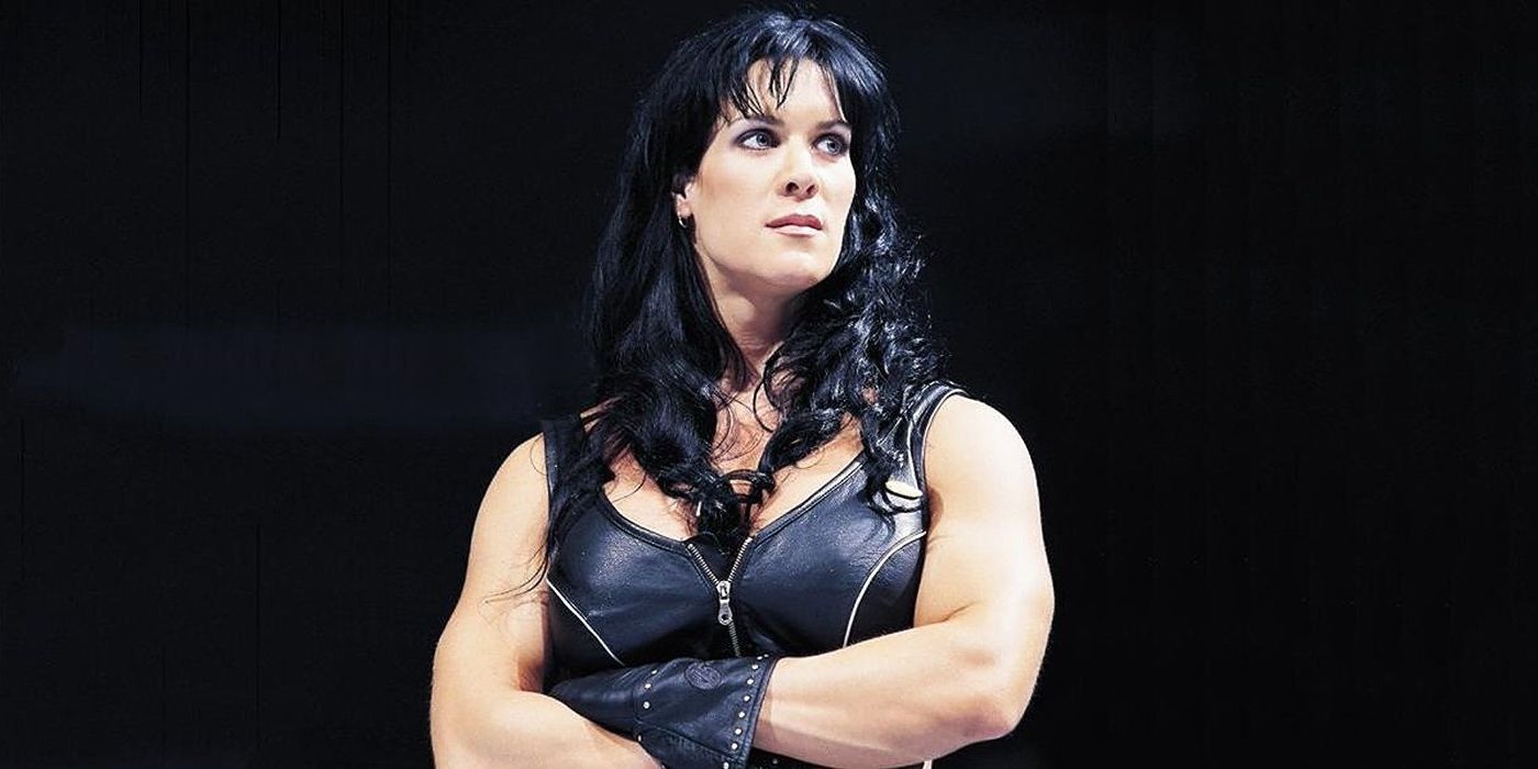 Chyna crossing her arms in the ring