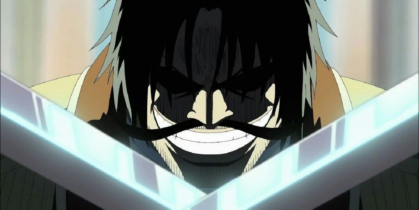 Gol D. Roger smiling moments before his execution in Loguetown during One Piece's East Blue Saga