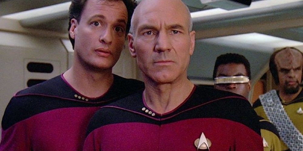 Q introduces Picard to the Borg.