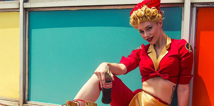 10 Female Flash Cosplay That Fans Need To See 13 Bombshell Flash by Contagious Costuming Cropped