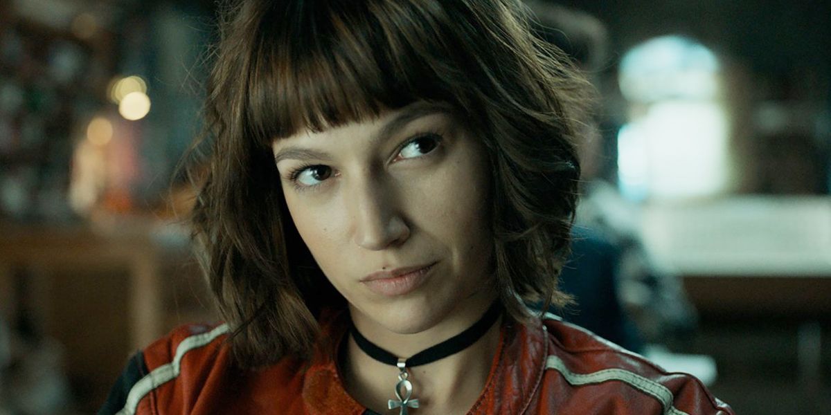 Tokyo looks off camera in Money Heist