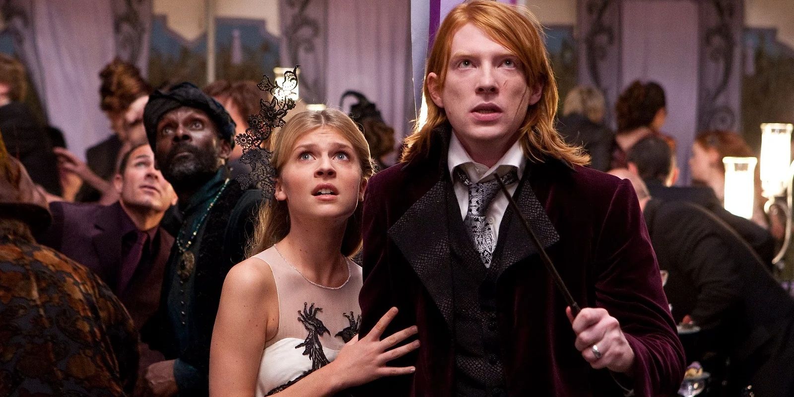 Bill and Fleur Weasley on the defense on their wedding day in Harry Potter