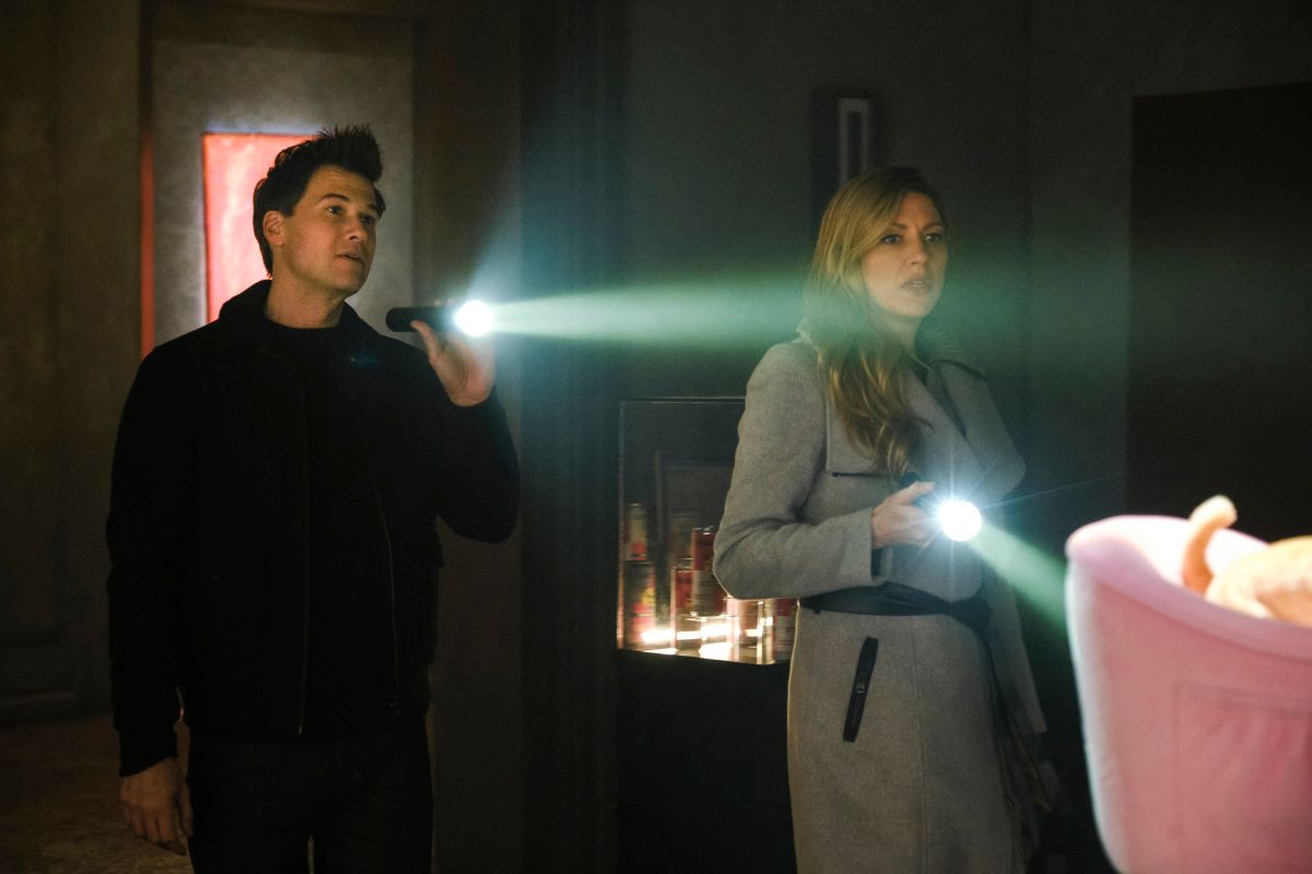 Legends of Tomorrow -- &quot;Swan Thong&quot; -- Image Number: LGN515b_0186b.jpg -- Pictured (L-R): Nick Zano as Nate Heywood/Steel and Jes Macallan as Ava Sharpe -- Photo: Bettina Strauss/The CW -- © 2020 The CW Network, LLC. All Rights Reserved.