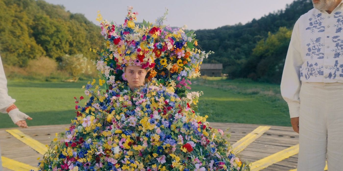 Florence Pugh's Dani becomes Mayqueen in Midsommar.