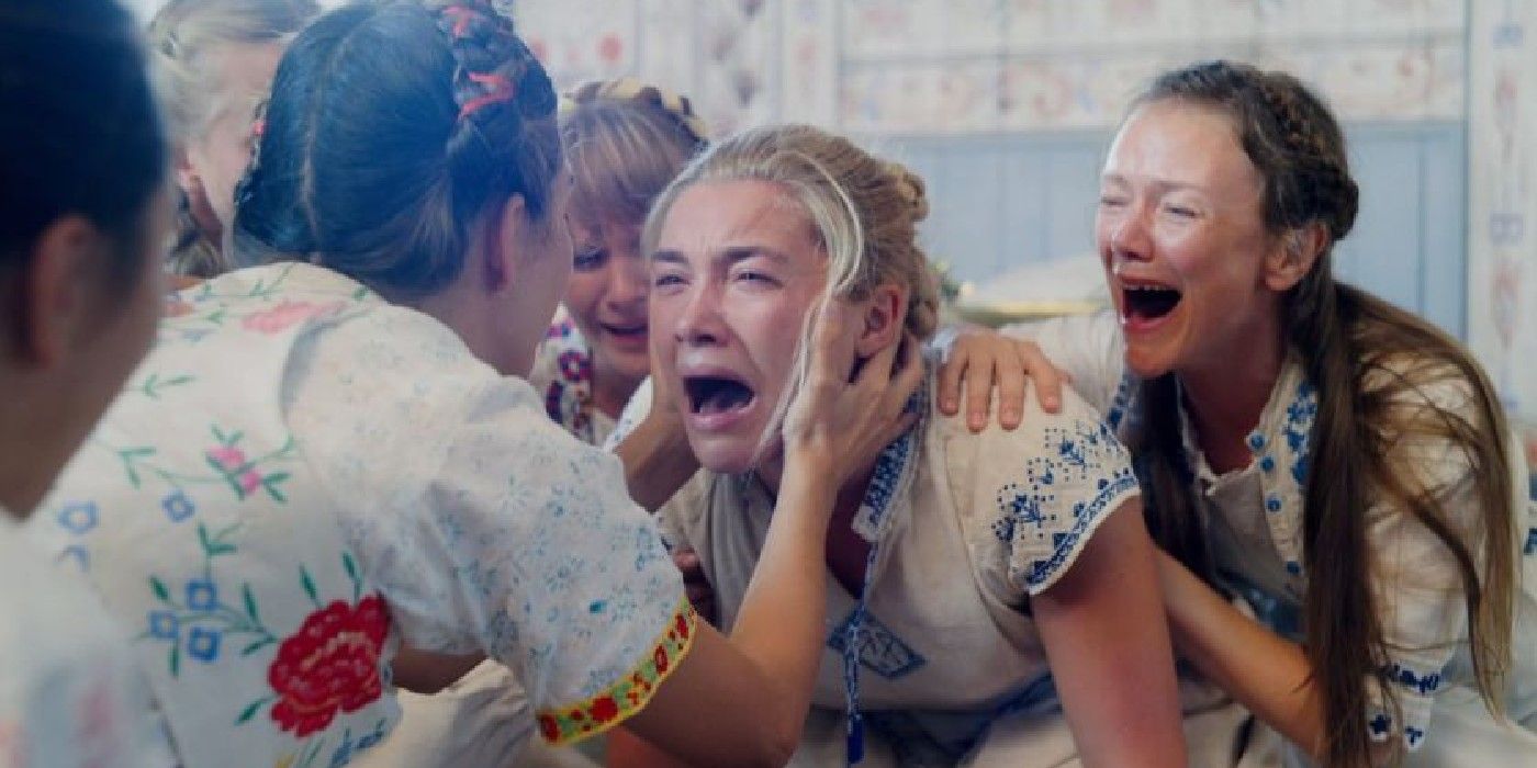 Dani cries with the Harga cult in Midsommar