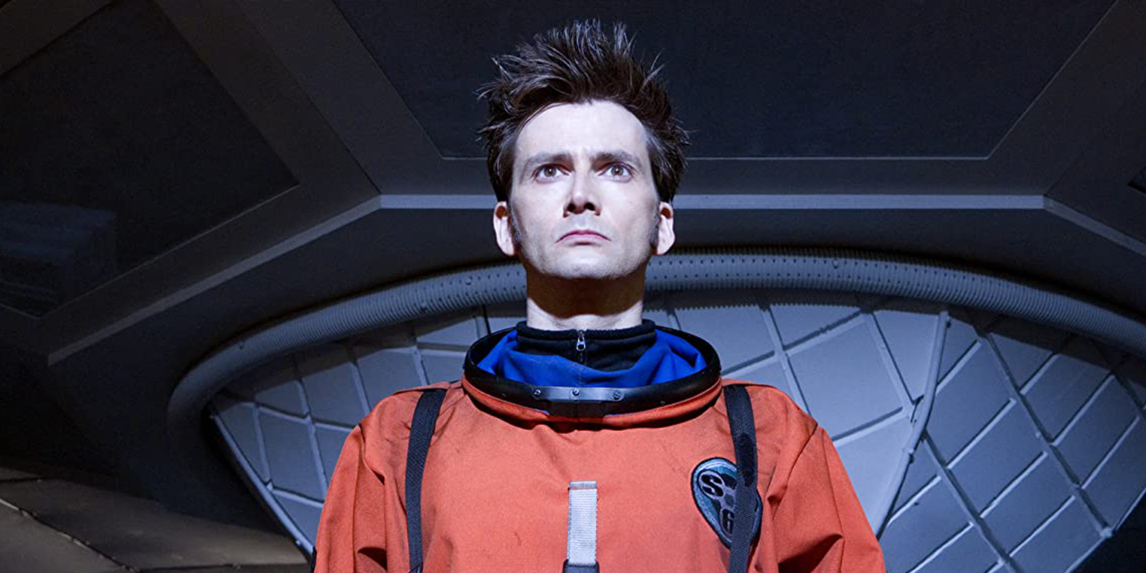 O Décimo Doctor usa o traje espacial laranja em Doctor Who The Waters of Mars