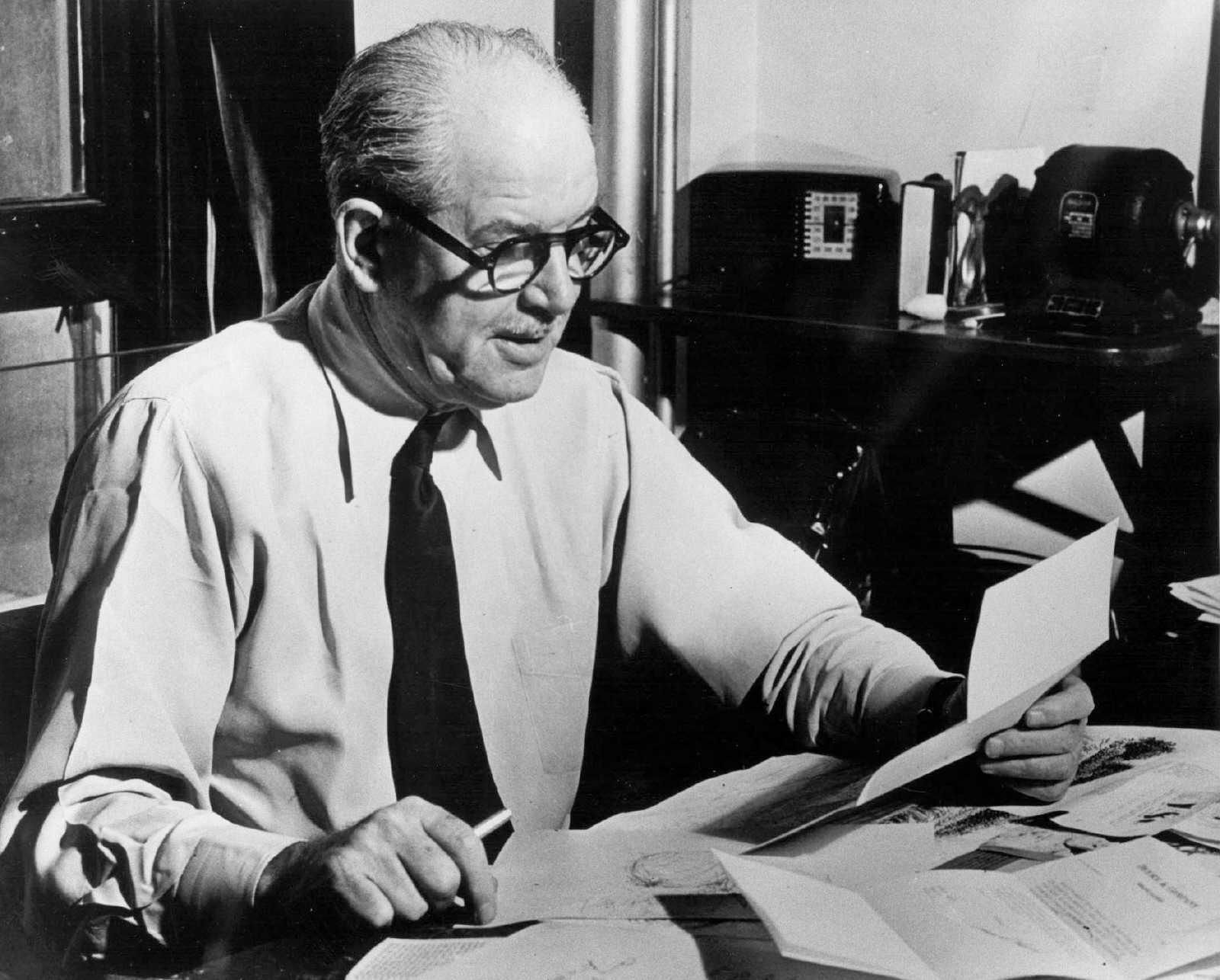 The Pulitzer-Winning Cartoon That Touted Herbert Hoover's Economist Skills