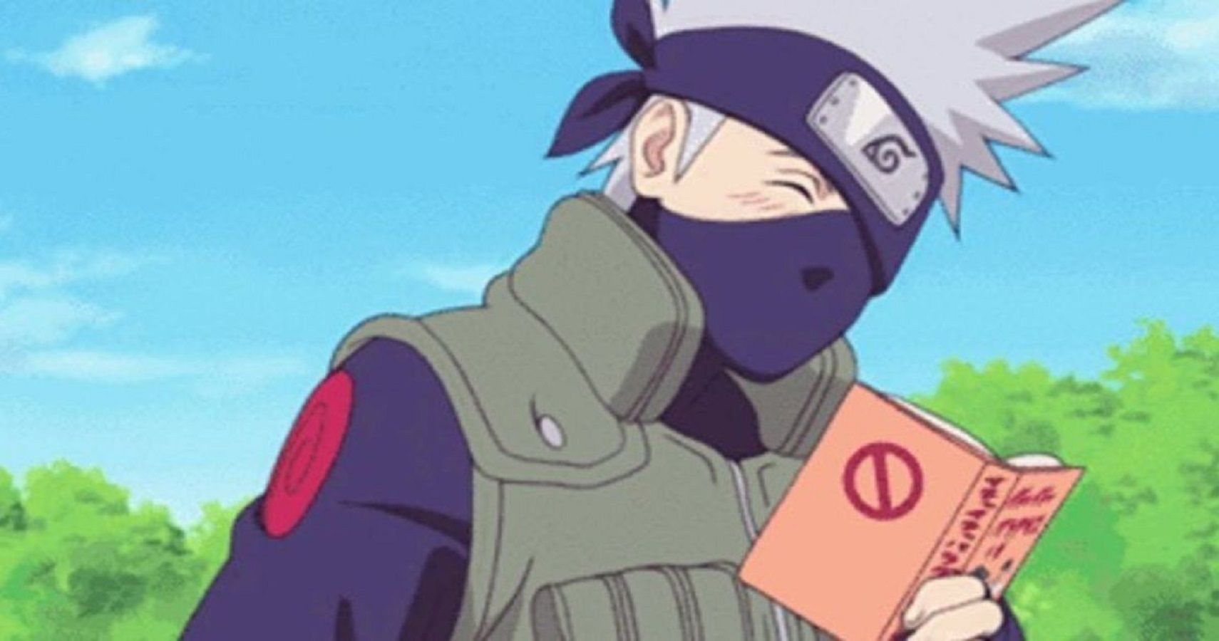 Kakashi Smiling While reading his favorite book, Naruto Shippuden