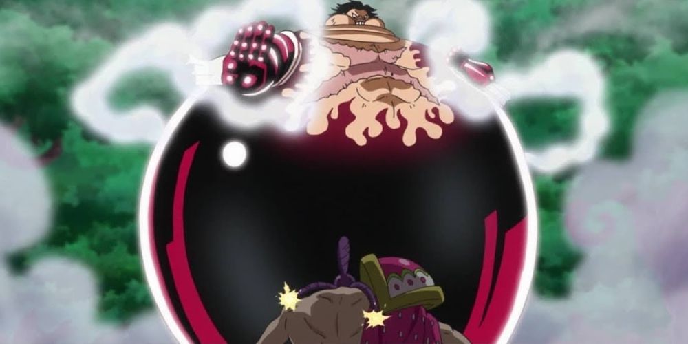 luffy is using tankman stuffed version form in gear 4