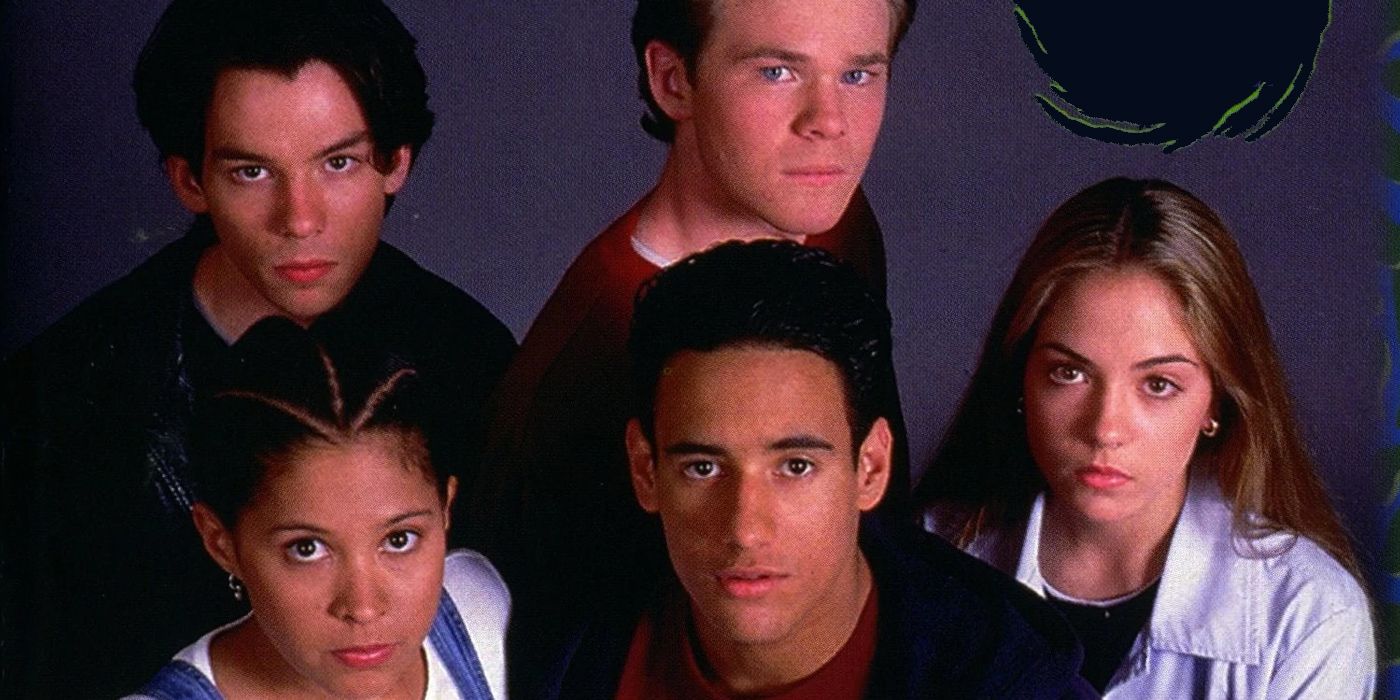 (Clockwise l-r) Christopher Ralph, Shawn Ashmore, Brooke Nevin, Boris Cabrera, and Nadia Nascimento starred in the Animorphs TV series from 1998-2000 - Agents of Fandom