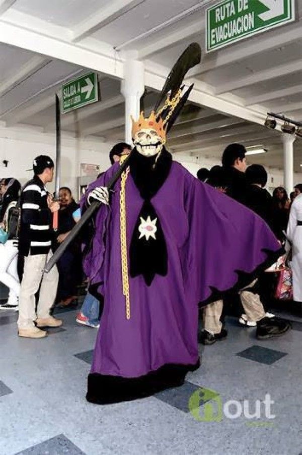 Bleach 10 Awesome Barragan Luisenbarn Cosplay That Look Just Like