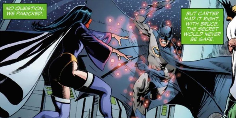 Batman fighting Zatanna in Identity Crisis in DC Comics