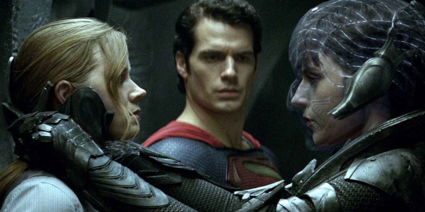 Henry Cavill, Amy Adams and Ayelet Zurer in Man of Steel. 