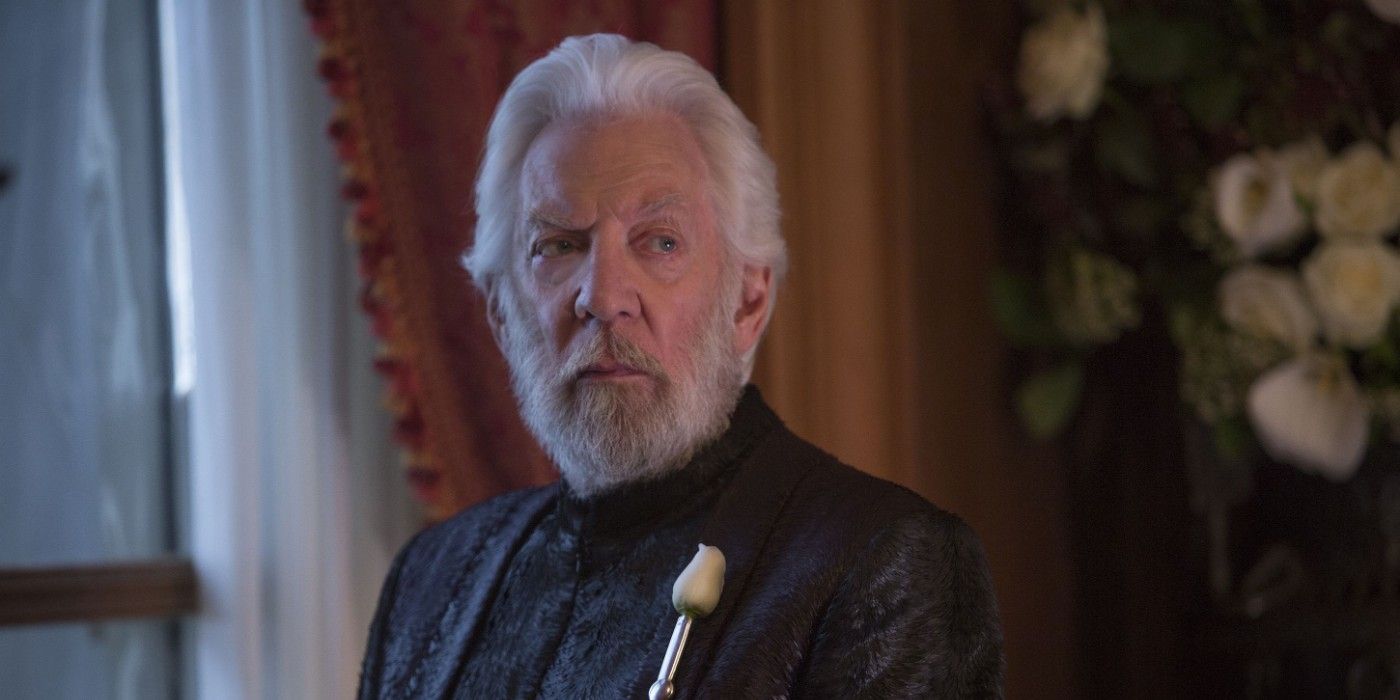 Presidente Snow em Jogos Vorazes Mockingjay Parte 2