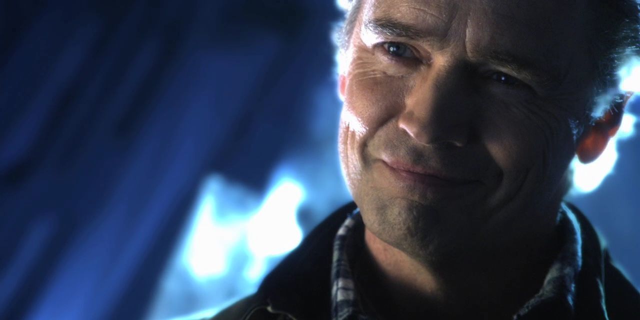 DC: 10 Secrets About The Tom Welling Superman Suit You Missed