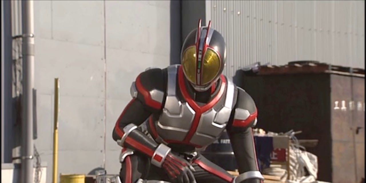 5 Strongest Main Heisei Kamen Riders (& The 5 Weakest)